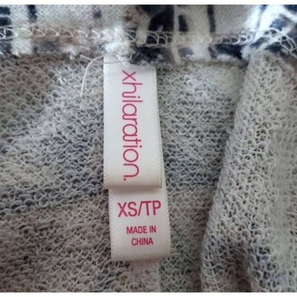 XHILARATION BLACK, GRAY, & BLUE CARDIGAN SZ.XS EUC. - Picture 6 of 7